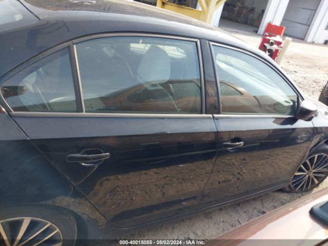 3VWB17AJ6GM368676 Volkswagen Jetta 1.8t Sport