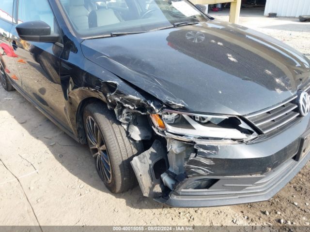 3VWB17AJ6GM368676 Volkswagen Jetta 1.8t Sport
