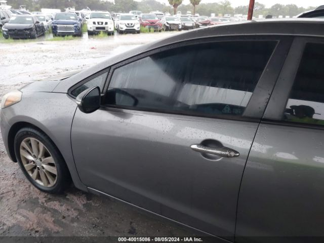 KNAFX4A65G5479770 KIA FORTE LX