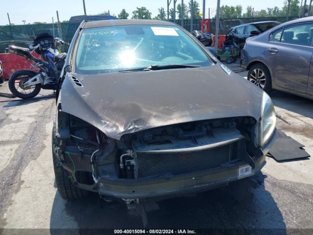 1G4PP5SK2E4142996 Buick Verano