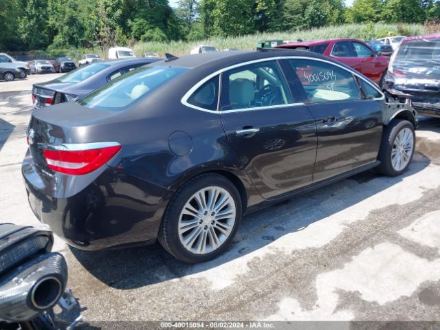 1G4PP5SK2E4142996 Buick Verano