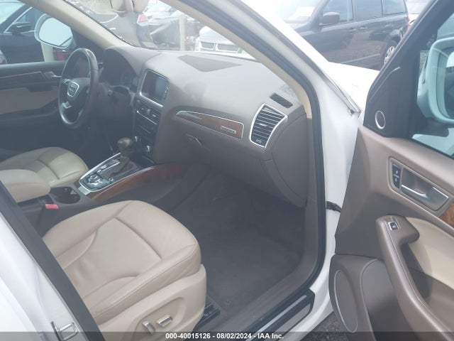 Audi Q5 2.0t Premium 2015 WA1LFAFP5FA024314 Image 5