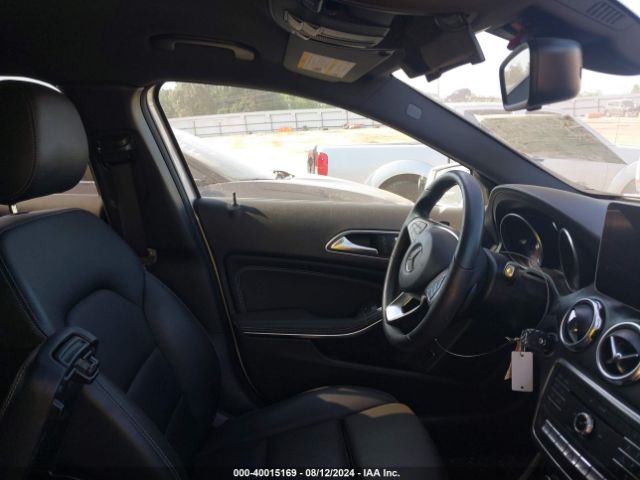 WDCTG4EB5KU006117 Mercedes-Benz GLA 250
