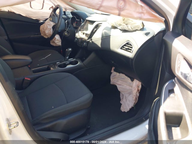 Chevrolet Cruze Lt Auto 2018 1G1BE5SM2J7239333 Image 5