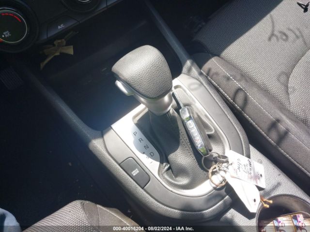 3KPF24AD1NE496468 KIA Forte Lxs