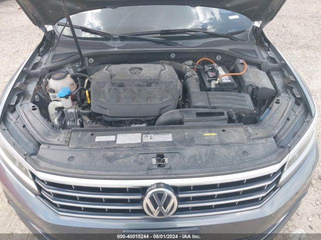 1VWBA7A31JC044190 Volkswagen Passat 2.0t Se
