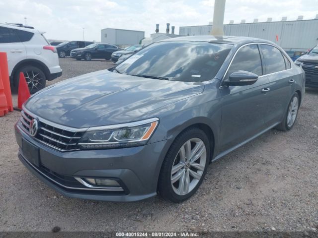 1VWBA7A31JC044190 Volkswagen Passat 2.0t Se