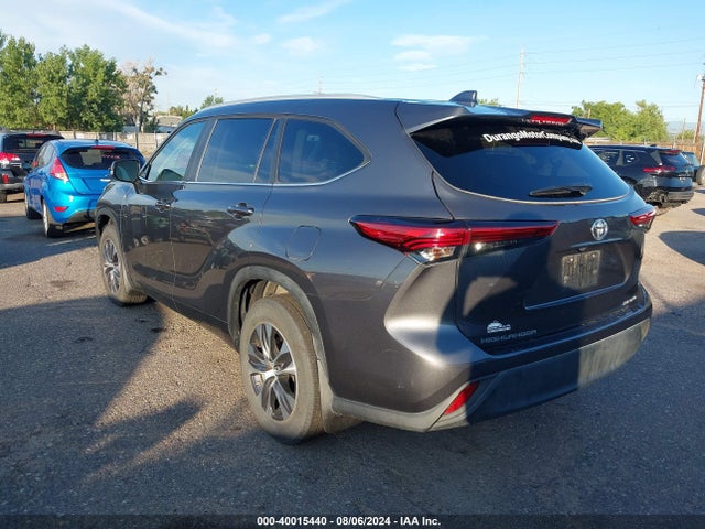 Toyota Highlander Xle 2023 5TDKDRBHXPS523411 Image 3