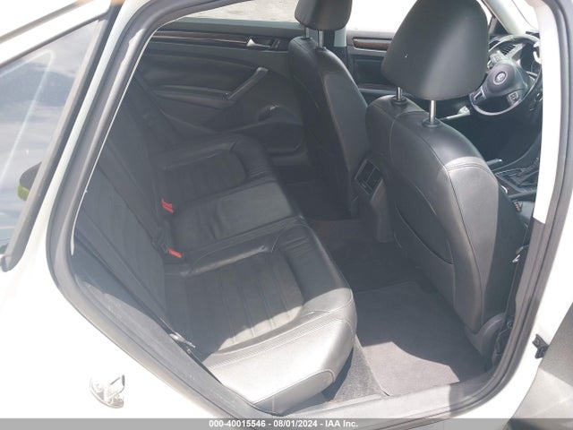 1VWCN7A36EC051277 Volkswagen Passat 2.0l Tdi Sel Premium