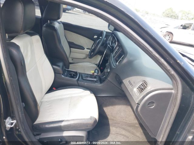 2C3CDXHG5FH841171 Dodge Charger Sxt