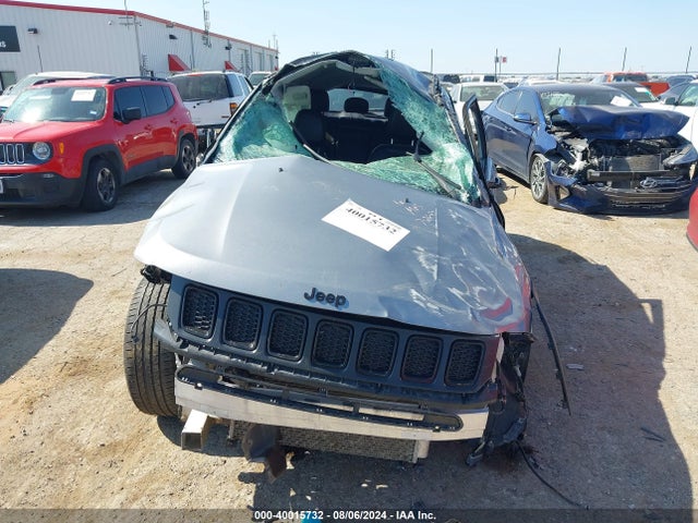 3C4NJCBB1KT726331 Jeep Compass Altitude Fwd