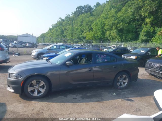 2C3CDXHG7JH139362 Dodge Charger Sxt Plus Rwd