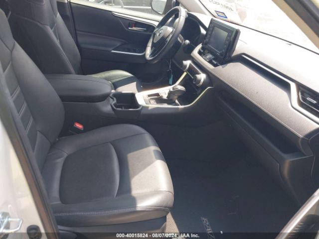 JTMC1RFV5ND086598 Toyota Rav4 Xle Premium