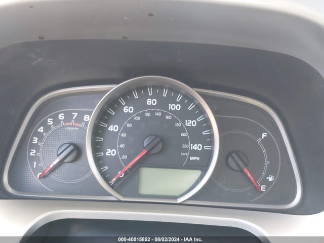 Toyota RAV4 LE 2015 JTMZFREV3FJ025427 Image 7