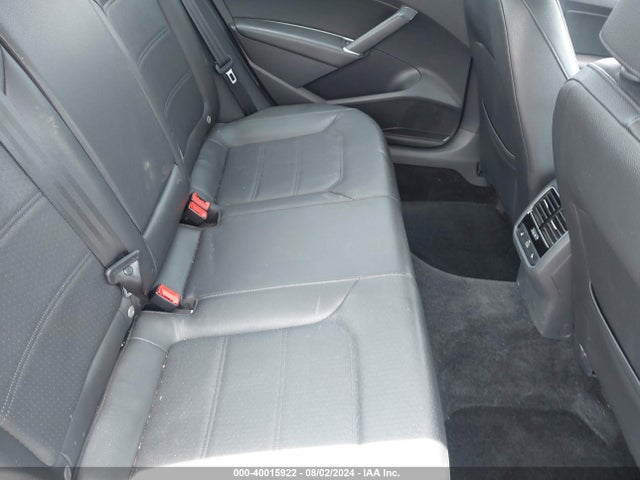 1VWGT7A37HC021488 Volkswagen Passat 1.8t Se