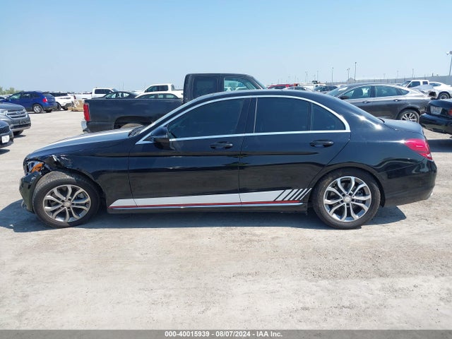 55SWF4JB8HU186673 Mercedes-Benz C 300 Luxury/sport