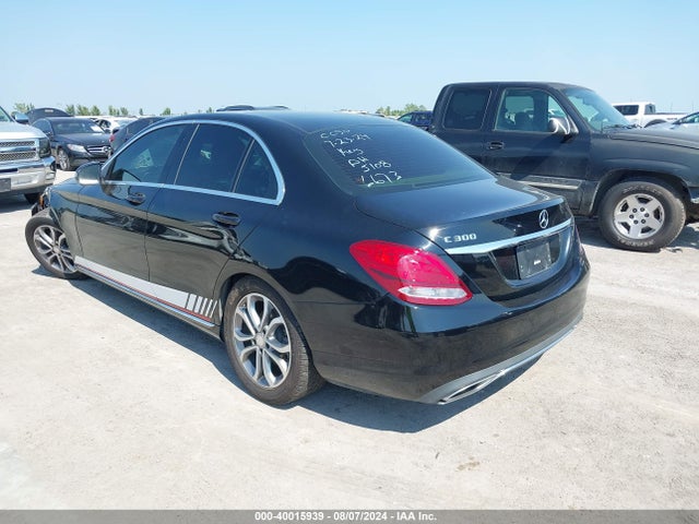 55SWF4JB8HU186673 Mercedes-Benz C 300 Luxury/sport