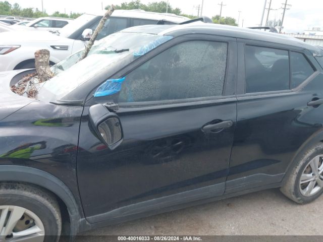 3N1CP5CUXKL558127 Nissan KICKS S