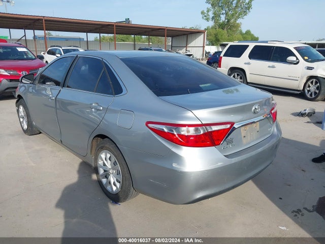 Toyota CAMRY LE 2017 4T1BF1FKXHU639735 Image 3