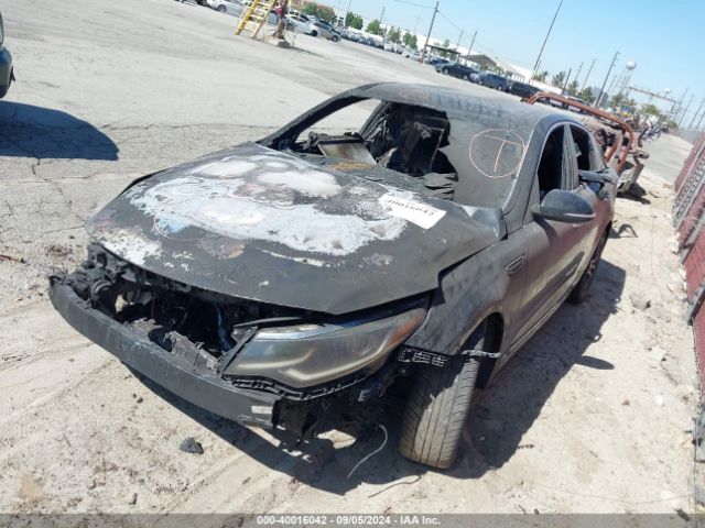 5XXGT4L33LG446326 KIA Optima Se