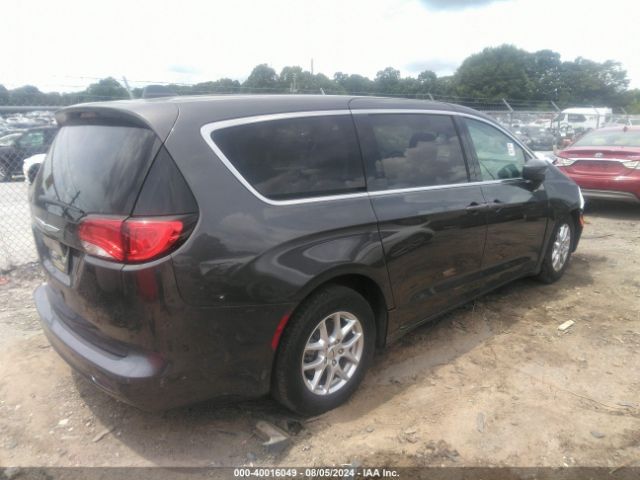 2C4RC1CG8NR105251 Chrysler Voyager Lx