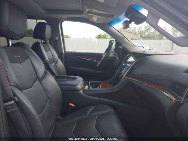 1GYS3BKJ1HR277436 Cadillac Escalade Luxury