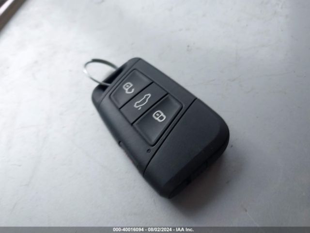3VWEM7BU8NM032649 Volkswagen Jetta 1.5t Se