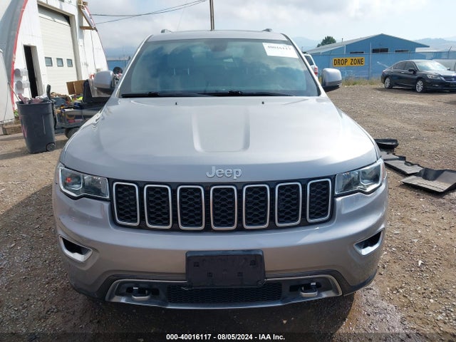 1C4RJFBG7JC211164 Jeep Grand Cherokee Sterling Edition 4x4