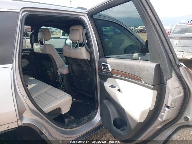 1C4RJFBG7JC211164 Jeep Grand Cherokee Sterling Edition 4x4