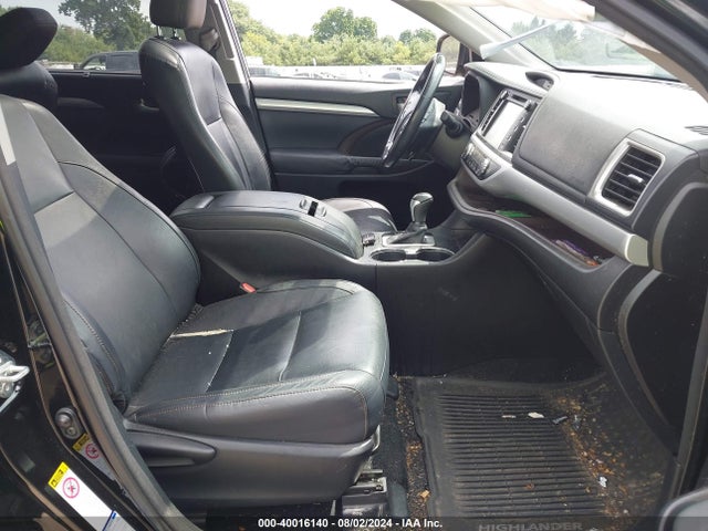 Toyota Highlander Xle V6 2014 5TDJKRFH0ES043760 Image 5