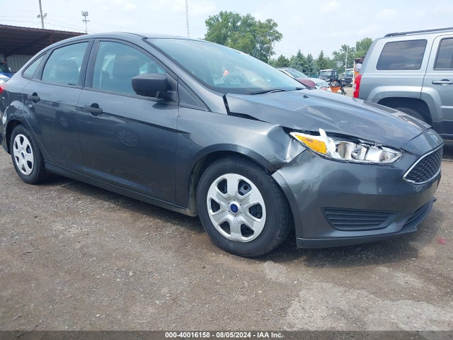 Ford FOCUS S 2016 1FADP3E27GL394569 Image 6