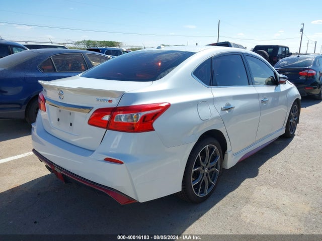 Nissan Sentra Nismo 2018 3N1CB7AP9JY236409 Image 4