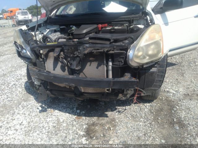 JN8AS5MT9FW655400 Nissan Rogue Select S