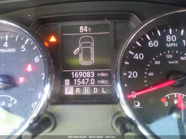 JN8AS5MT9FW655400 Nissan Rogue Select S