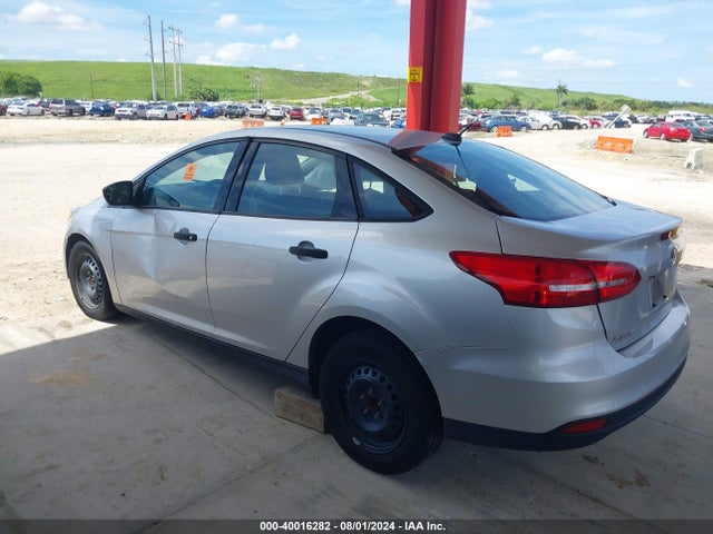 Ford FOCUS S 2018 1FADP3E23JL284898 Image 14