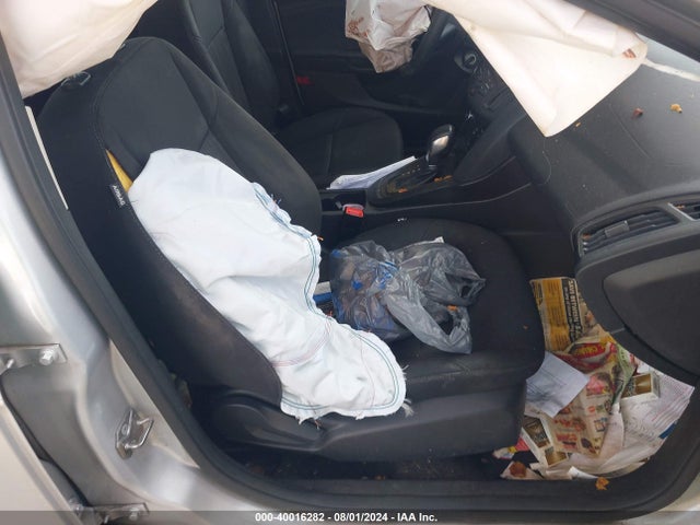 Ford FOCUS S 2018 1FADP3E23JL284898 Image 5