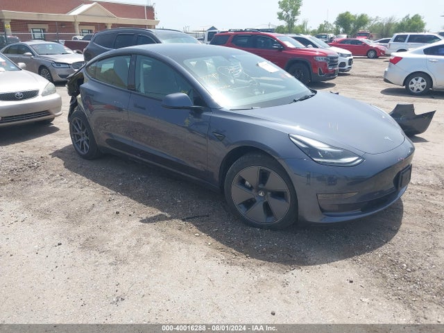 Tesla Model 3 Rear-wheel Drive 2023 5YJ3E1EAXPF423072 Image 13