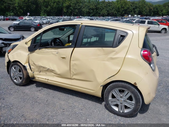 Chevrolet Spark 1lt Cvt 2015 KL8CD6S97FC733601 Image 13