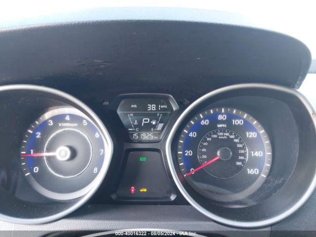 KMHDH4AE6GU601102 Hyundai ELANTRA SE