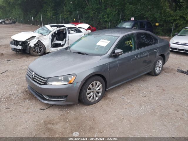 1VWAT7A32FC057124 Volkswagen Passat 1.8t Wolfsburg Edition