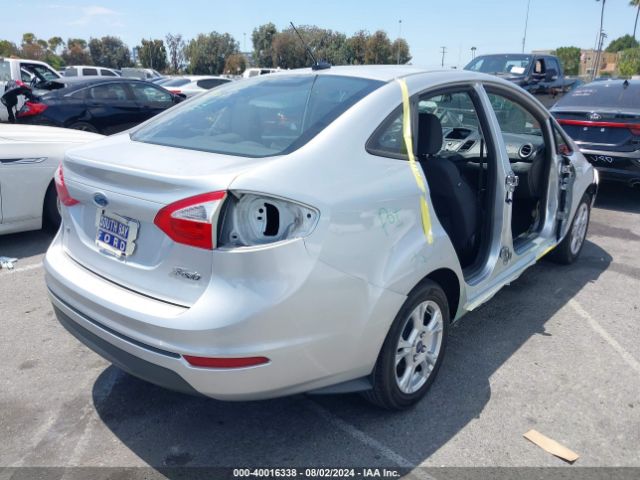 3FADP4BJXEM203479 Ford FIESTA SE