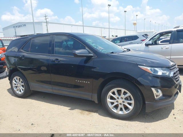 Chevrolet EQUINOX LS 2018 2GNAXHEV0J6204087 Image 14