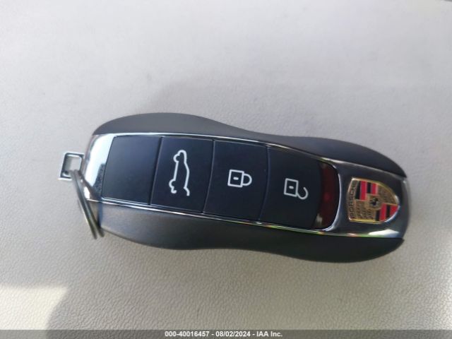 WP1AB2A29GLA95546 Porsche CAYENNE S