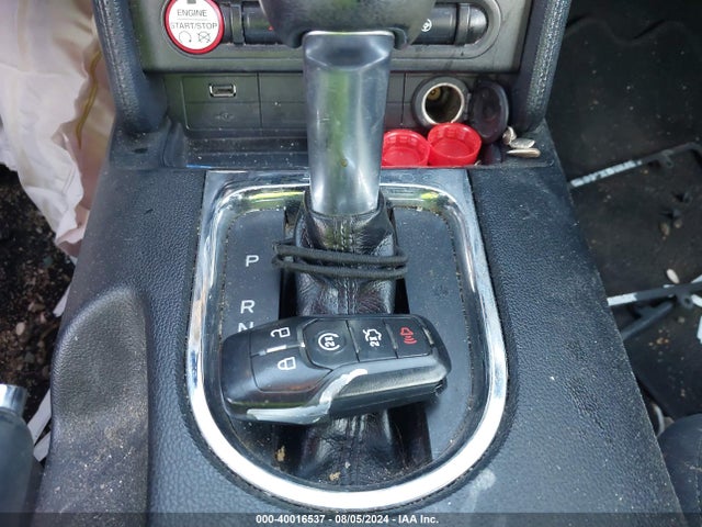 Ford Mustang V6 2017 1FATP8EM3H5210454 Image 11
