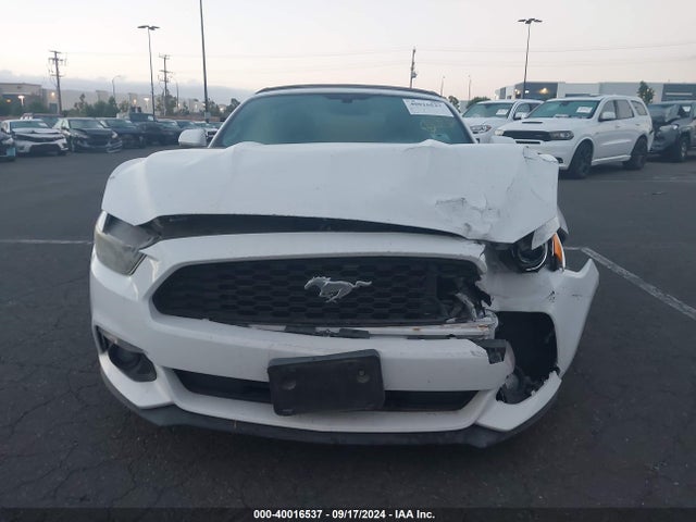 Ford Mustang V6 2017 1FATP8EM3H5210454 Image 12