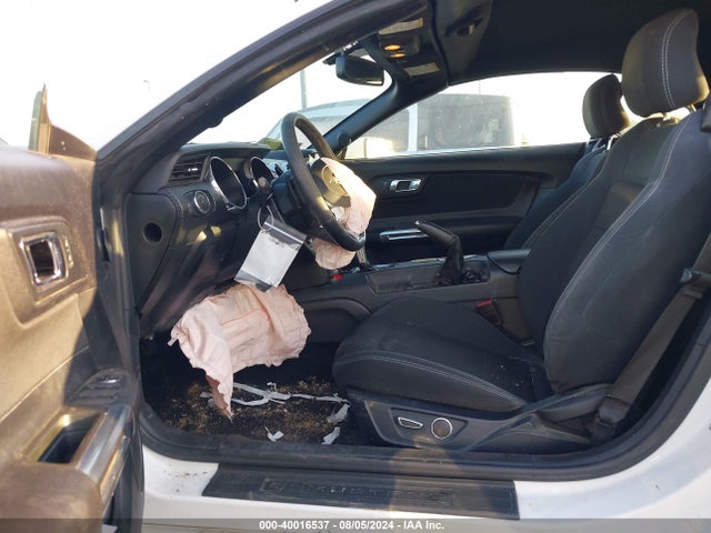 Ford Mustang V6 2017 1FATP8EM3H5210454 Image 5