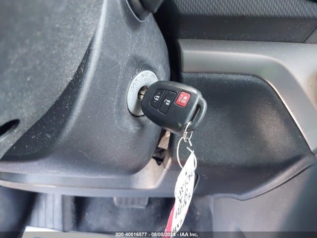 JTLZE4FE2FJ081304 Scion XB