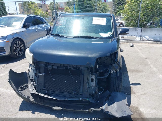 Scion XB 2015 JTLZE4FE2FJ081304 Image 12