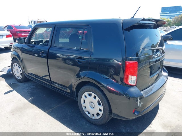JTLZE4FE2FJ081304 Scion XB