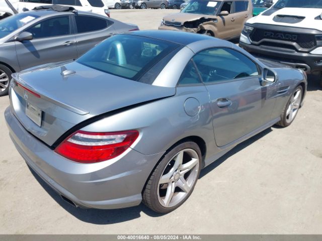 WDDPK4HAXEF077028 Mercedes-Benz SLK 250